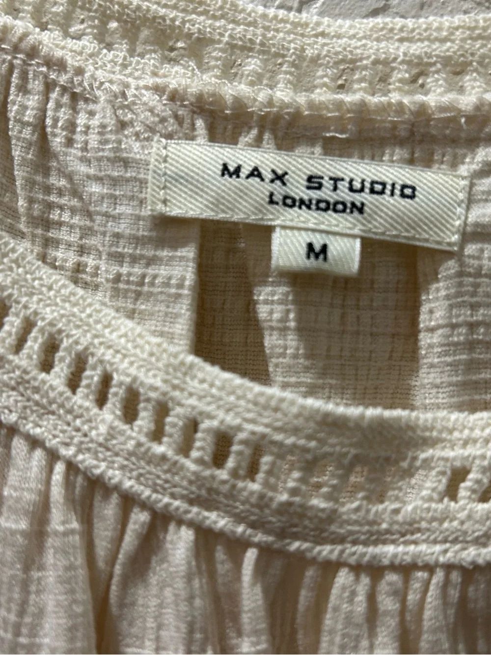 Max Studio Blouse, cream colored, sz M, worn once - Picture 2 of 4